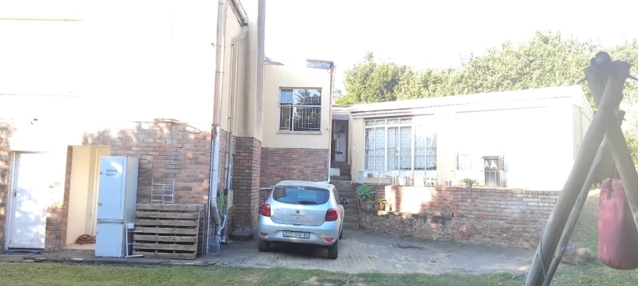 4 Bedroom Property for Sale in Dale View Eastern Cape